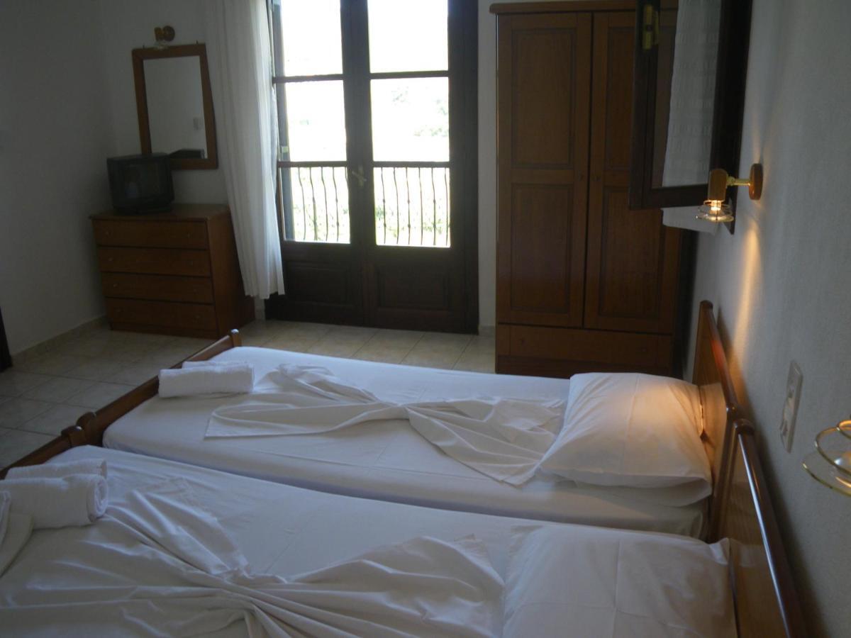 Villa Frideriki Agia Paraskevi  Zimmer foto